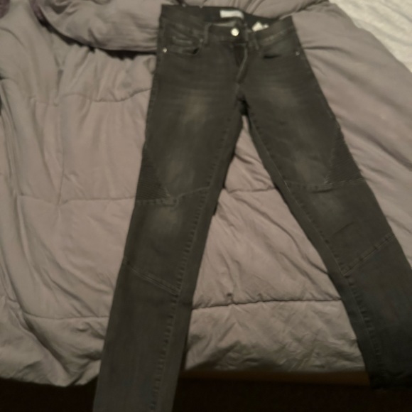 Skinny jeans - Picture 2 of 3